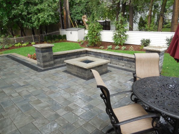 DomenicoBrick_backyard_enduracolor_under1000H2